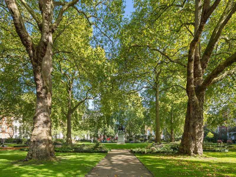 1 St James's Square